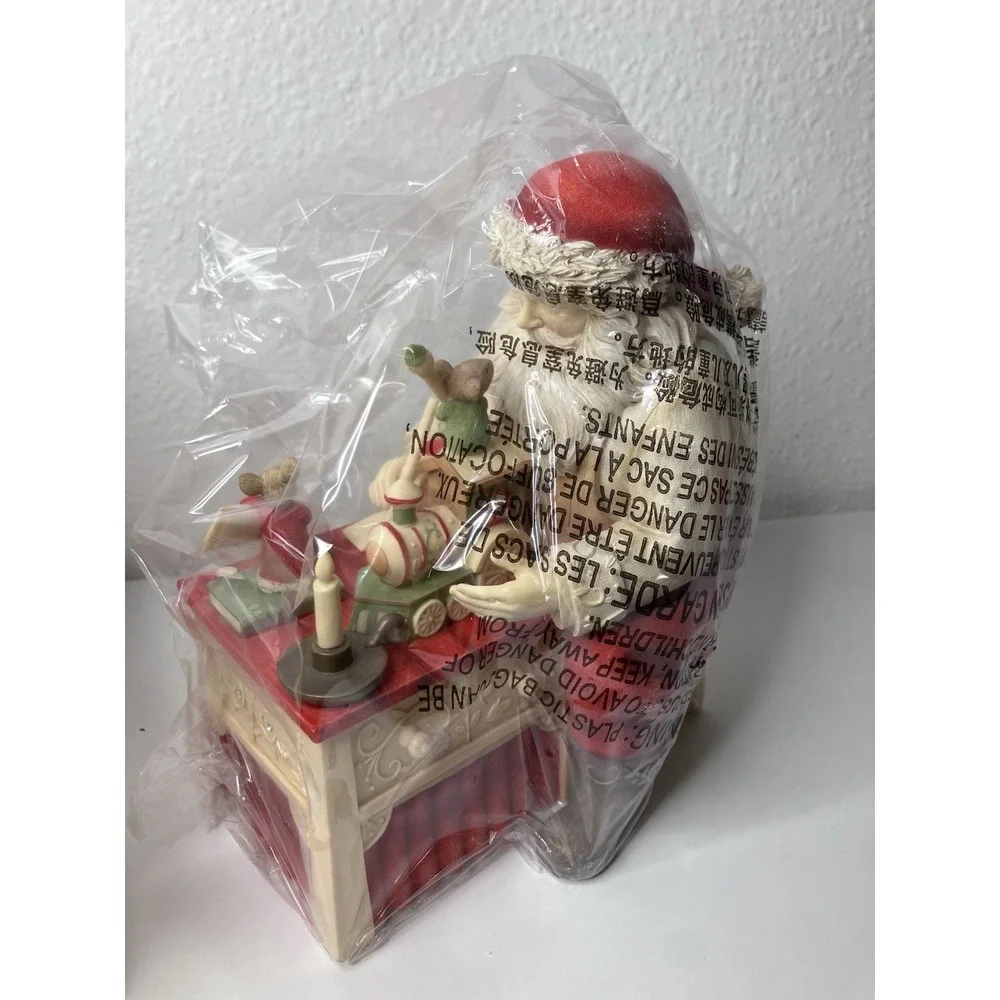 RARE Enesco The Heart Of Christmas Santa Finishing Touches 6001374 Retired